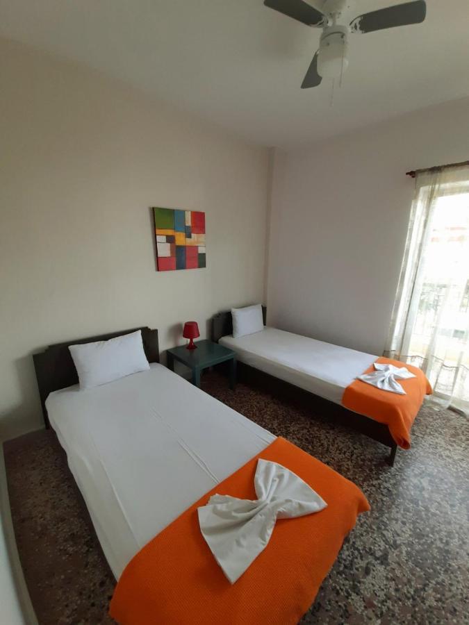 Villa California Паралия Дионисиу Екстериор снимка
