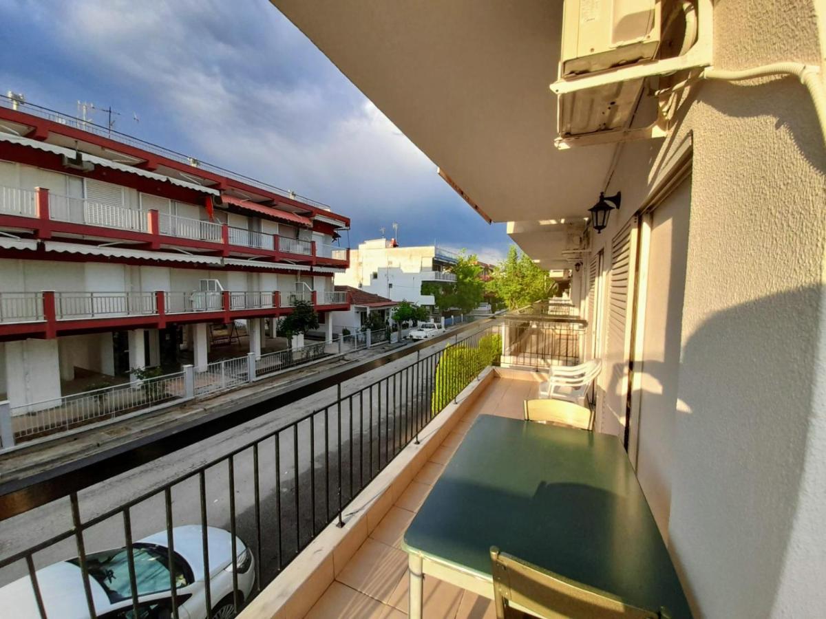 Villa California Паралия Дионисиу Екстериор снимка