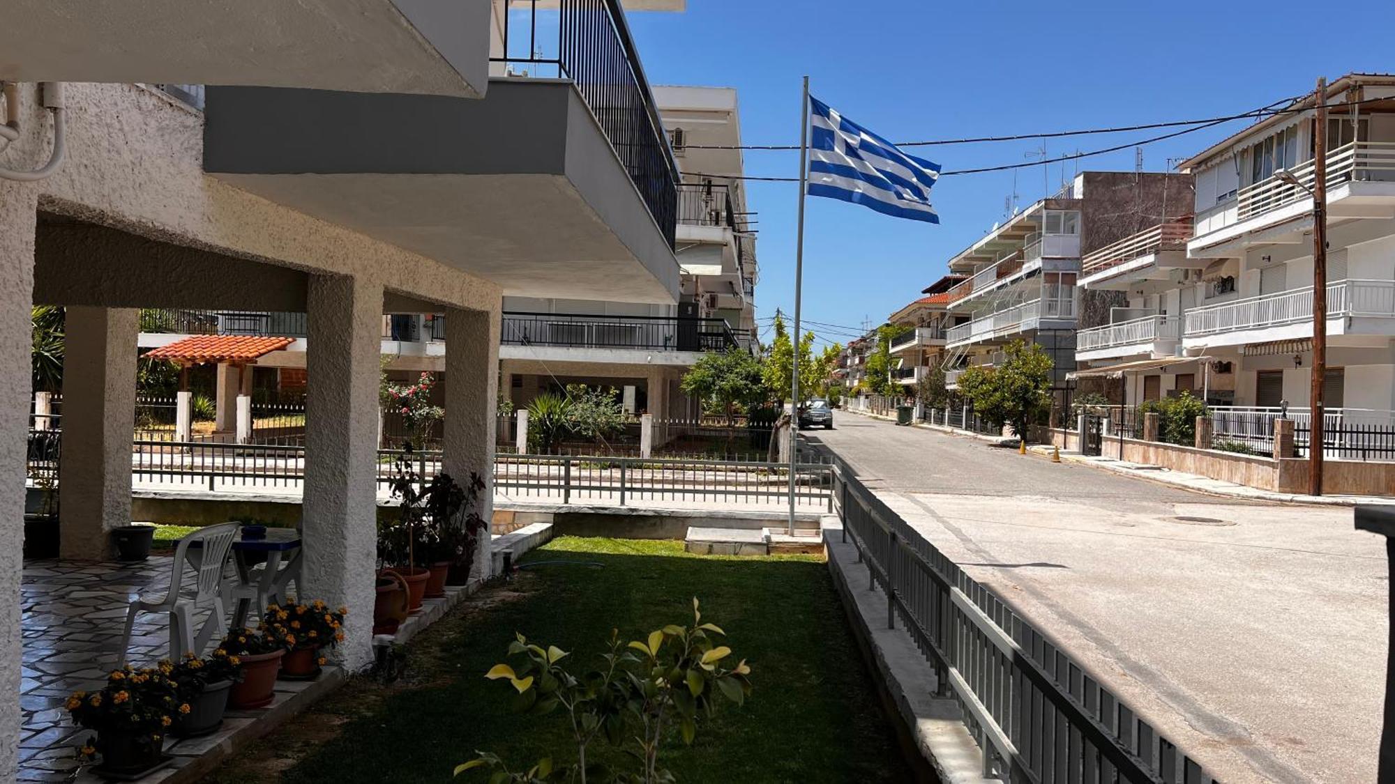 Villa California Паралия Дионисиу Екстериор снимка